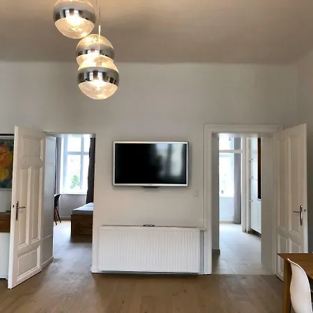 Atelier Lomani Apartment *