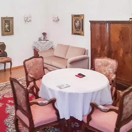 One-bedroom In
