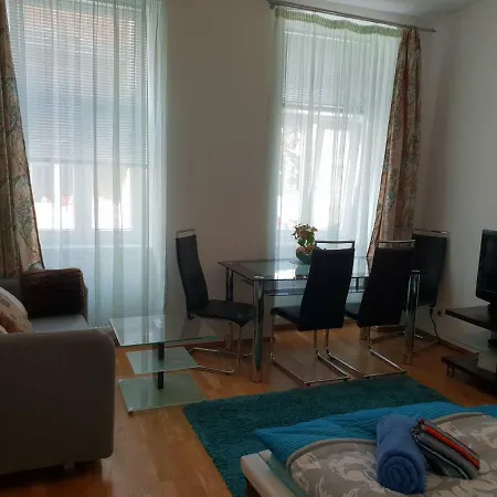 Apartment Nina *