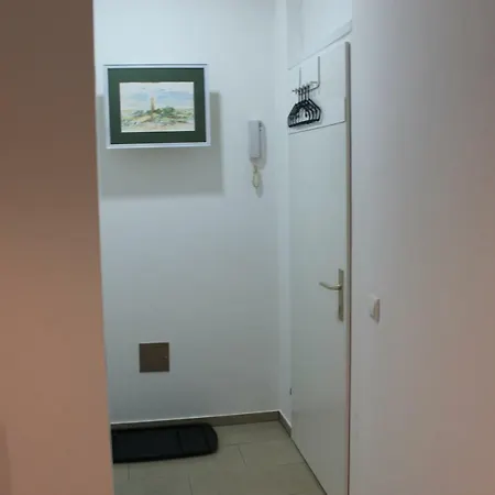 Urban-style-studio Apartment