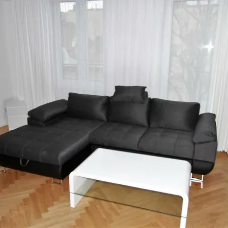 Apartment Edelweiss City United Nations