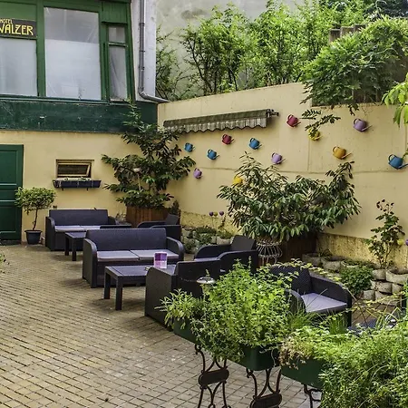 Boutique Donauwalzer