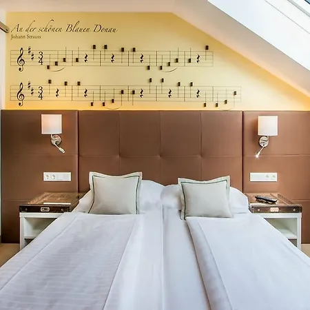 Boutique Donauwalzer 3*