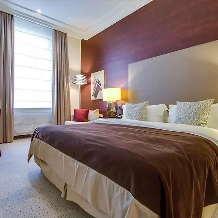 Hotel Radisson Blu Style Hotel, 4*