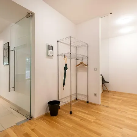 Apartment - Schwarzenbergplatz Vienna