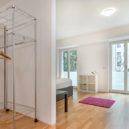 Apartment - Schwarzenbergplatz Vienna