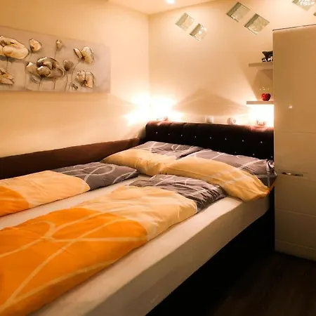 Apartment Deluxe *