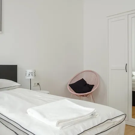 Apartment Experience