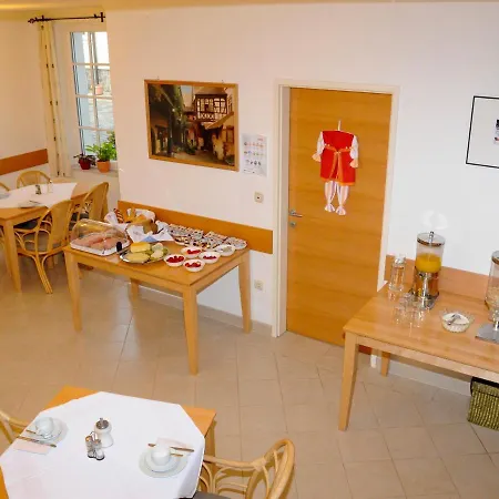 Familie Schwarz Bed & Breakfast 3*
