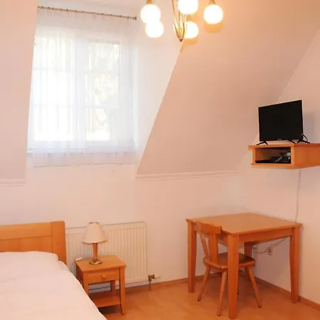 Familie Schwarz Bed & Breakfast 3*