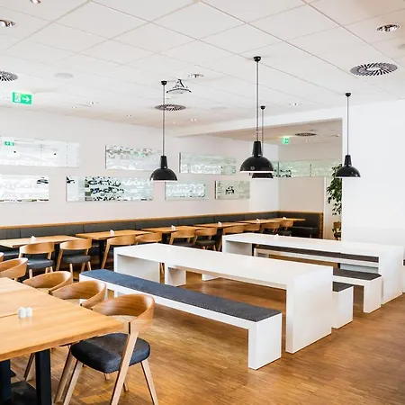 Zeitgeist Hauptbahnhof 4*