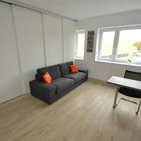 Schonbrunn Apartment Vienna