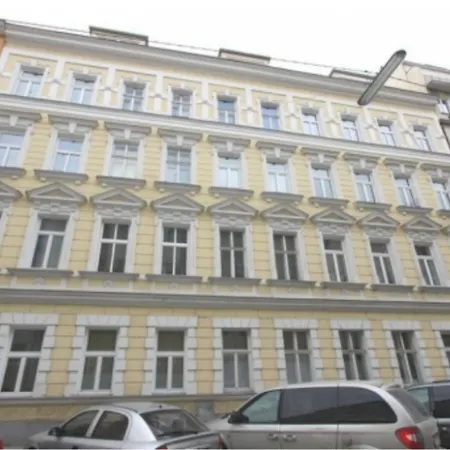 Hostel Momore Vienna