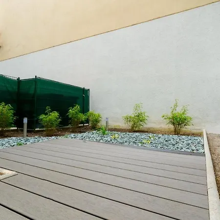 Residence, Landstrasse - Rochusgasse * Vienna