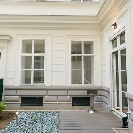 Residence, Landstrasse - Rochusgasse Vienna