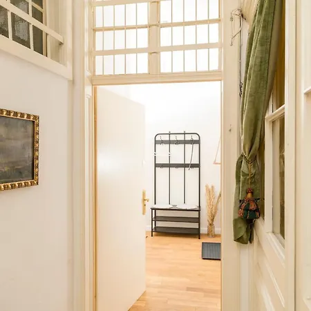 Luxury Mariahilf Apartment