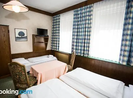 Hadrigan Hotel 3*