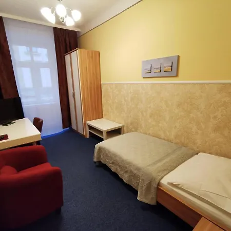Bajazzo Hotell 3*