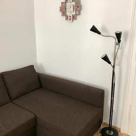 Apartment Near Rathaus