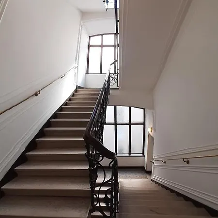 Apartment Downtown *