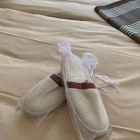 Westside - Contactless Check-in Apartment *