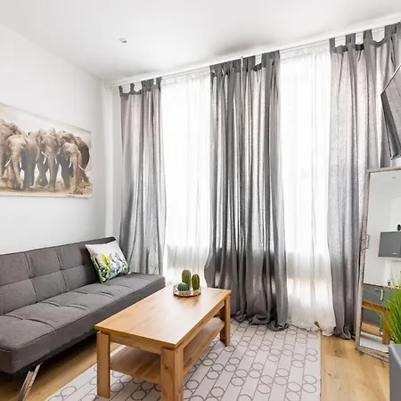 Budget West With Shared Kitchen Apartment *