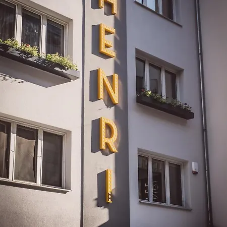 Henri Siebterbezirk Hotel