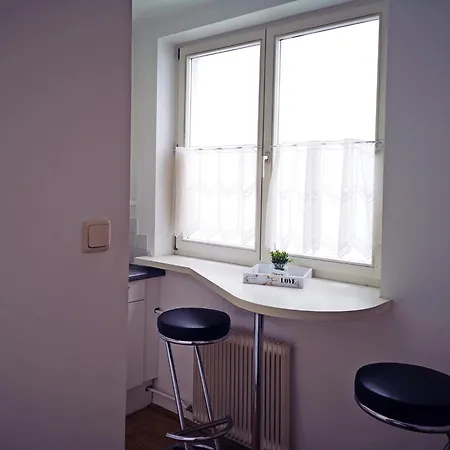 Vienna Studios * Vienna