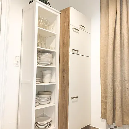 Hotspot Apartment *