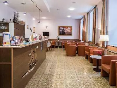 Admiral Hotel 3*