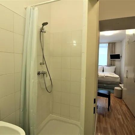 Small Studio Close To Center Apartment Vienna
