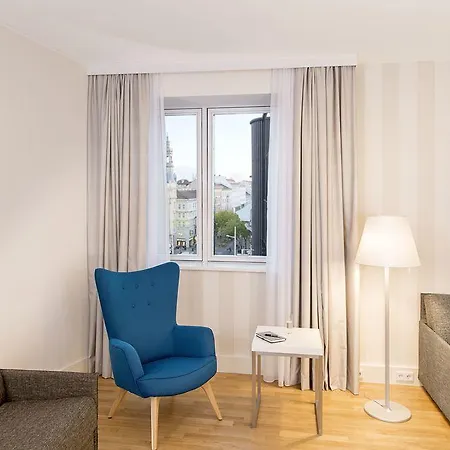 Hotel Nh Collection Zentrum 4*