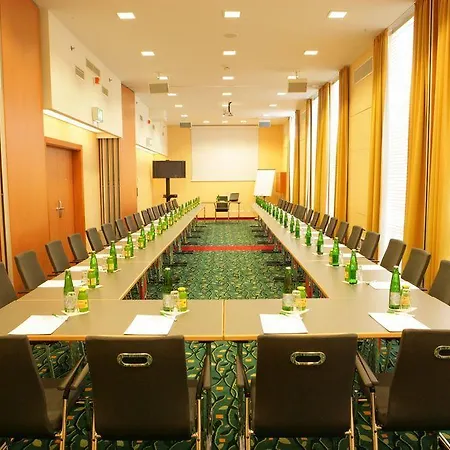 Hotell Courtyard By Marriott Schoenbrunn Wien