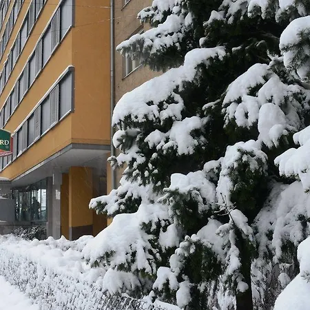 Hotell Courtyard By Marriott Schoenbrunn 4*
