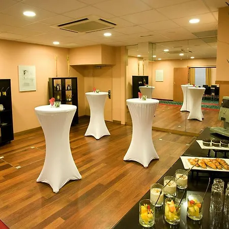 Courtyard By Marriott Schoenbrunn 4* Wien