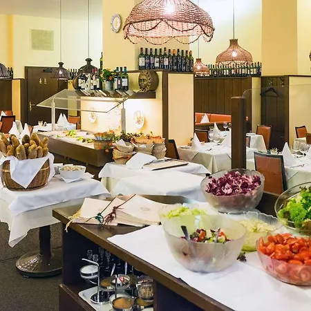 Graben Hotel 4*