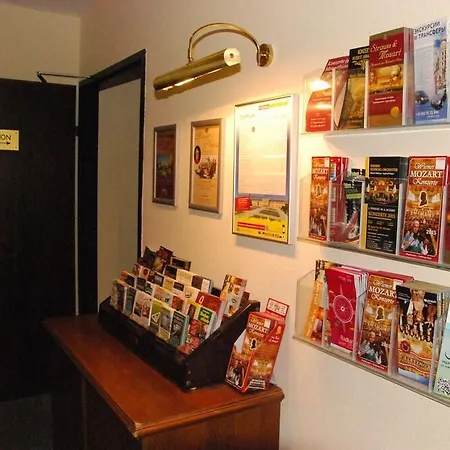 Bed and breakfast Continental 4*