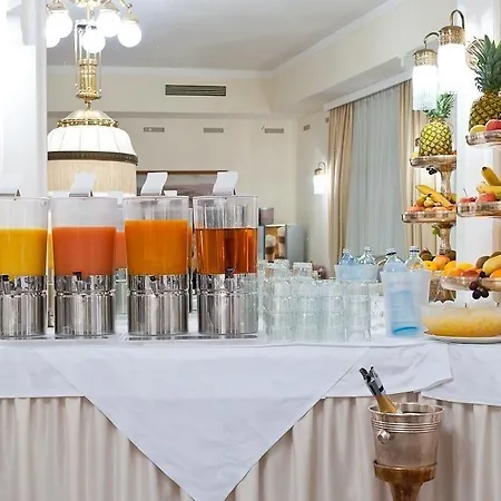 Johann Strauss Hotel 4*