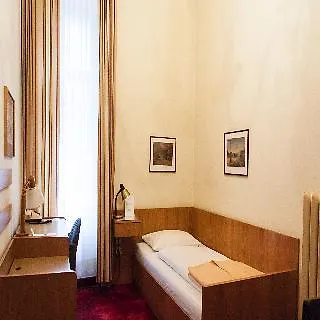 Hotel Furstenhof 3*
