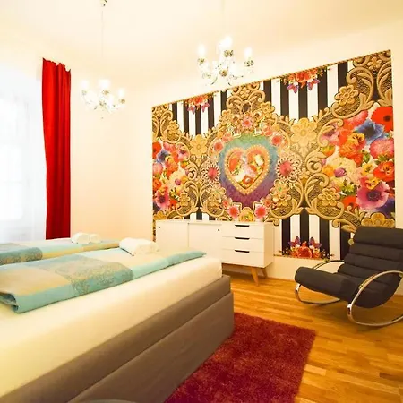 Exclusive Michaelerplatz Vienne