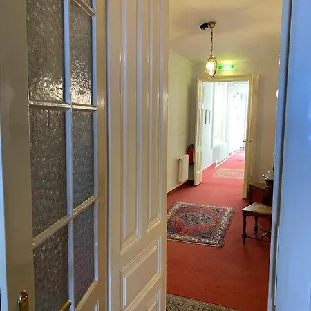 Boutique Nossek 3*