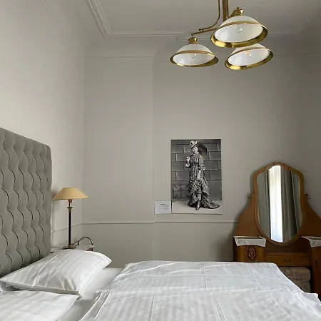 Boutique Nossek 3* Vienna