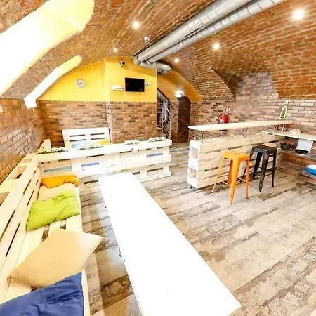 Do Step - Hotel&hostel Hostel
