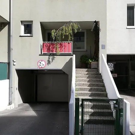 In Maisonette With Garden, Parking Place * Wien