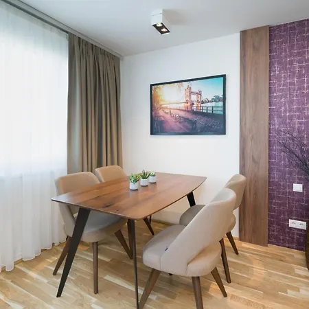 Apartahotel Myapartments 5*