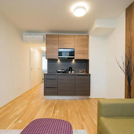 Myapartments 5*