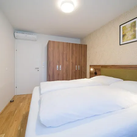 Apartahotel Myapartments 5*