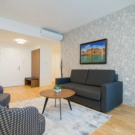 Myapartments Apartahotel 5*
