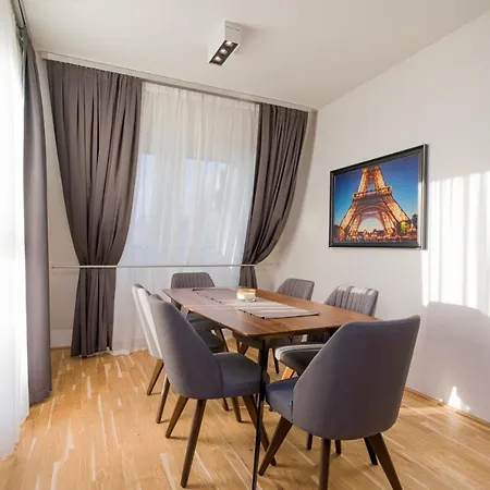 Myapartments Apartahotel 5*