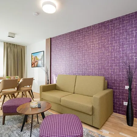 Myapartments Apartahotel 5*